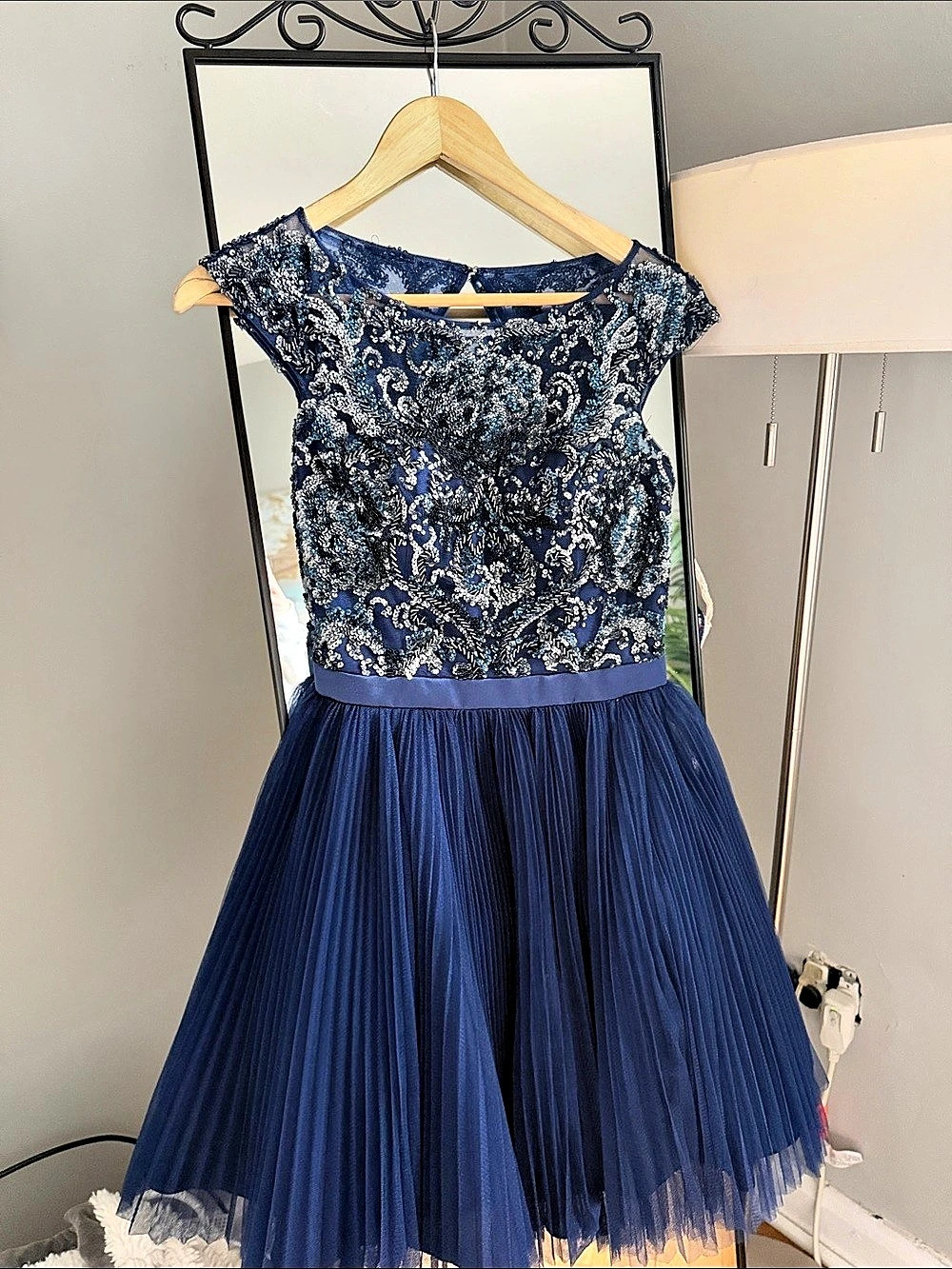 Sherri Hill Formal Floral Dress Size 6 Like New